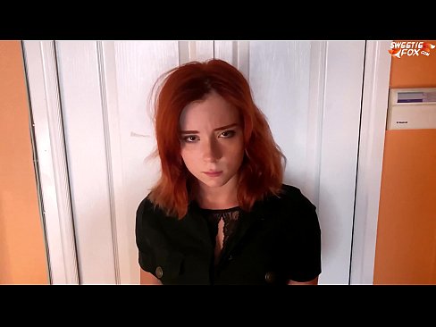 ❤️ Sekureca Gardisto Punis Belulinon pro Butikŝtelado - Cum En Buŝo ❤ Rusia porno ĉe ni
